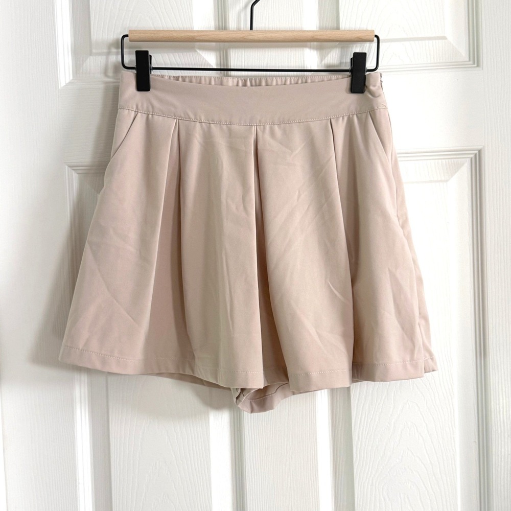 Swagger Women Beige Pleated Skort High Waisted Mini Skirt Shorts S